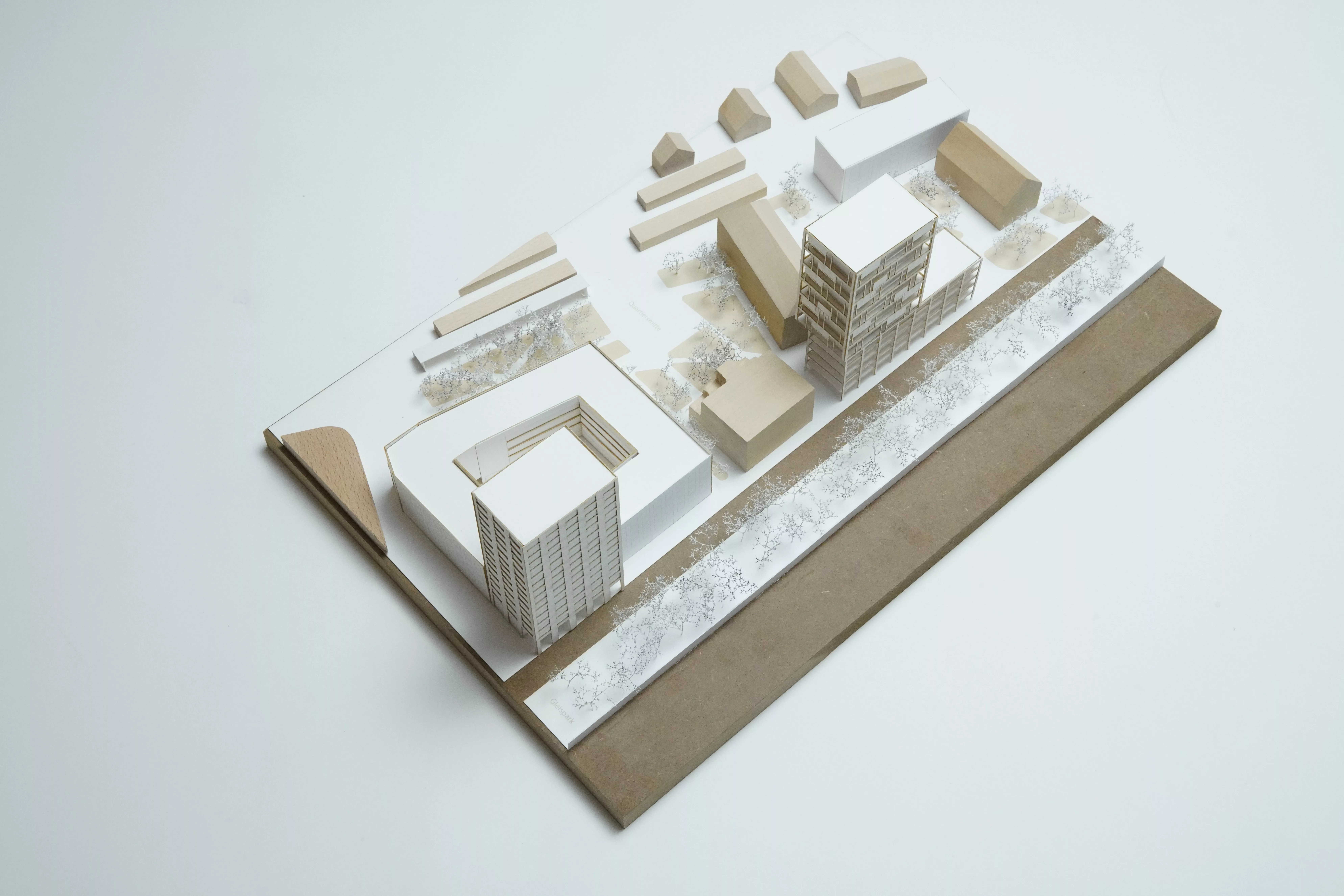 Model 1:500 cover